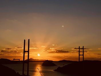 『黄昏の架け橋』