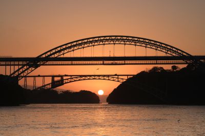 『日の出の刻』