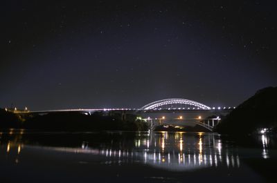 『夜もつなぐ』